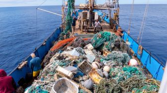 Ini Operasi Pembersihan Laut Terbesar, Angkut 100 Ton Sampah Plastik