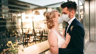 Asik! Di Skotlandia Menikah Tidak Wajib Pakai Masker Saat Resepsi