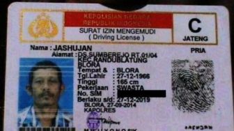 11 Nama Unik Orang Indonesia Ini Bikin Salah Fokus, Salah Satunya Jashujan