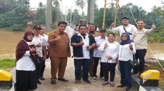 Jembatan Gantung di Bukit Kauman Kuansing Bakal Jadi Aset Pemda