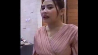 Prilly Bilang Pakai Kaos Sekali Pakai, Netizen: Kemiskinanku Bergetar