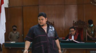 Perdana Rayakan Ultah di Bali, Ivan Gunawan: Doa Mama Saya Terkabul