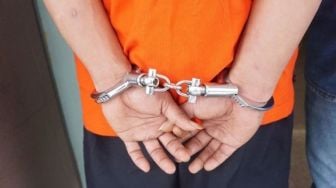 Ditangkap, Pelaku Perampokan Indomaret Pekanbaru Ternyata Pecatan Polisi