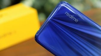 Petinggi Perusahaan Ungkap Video Hands-On Realme 8 Pro, Begini Desainnya