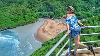 Pantai Baron Gunung Kidul Sudah Dibuka, Ini Spot Instagramablenya!