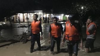 Masamba Luwu Utara Dilanda Banjir Bandang, 19 KK Dievakuasi