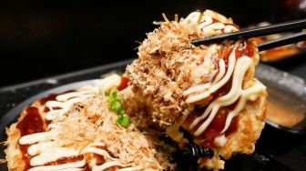 Bisa Dicoba di Rumah, Resep Okonomiyaki Simpel ala Restoran Jepang