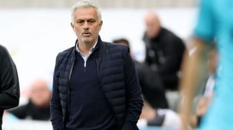 Liga Premier Segera Bergulir, Jose Mourinho: Saya Butuh Striker!