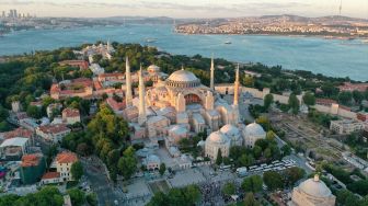 Jadi Masjid, Hagia Sophia Gelar Salat Jumat Perdana Besok