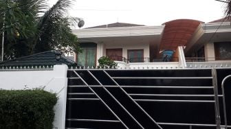 Kondisi Rumah Sepi, Pak RT Tak Tahu Catherine Wilson Diciduk Polisi