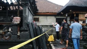 Pura Paibon Arya Bang Pinatih Ludes Terbakar, Bupati Upayakan Renovasi