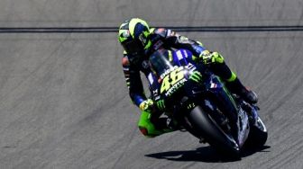 Biarkan Dirinya Disalip, Rossi: Tak Ada Gunanya Tahan Marc Marquez