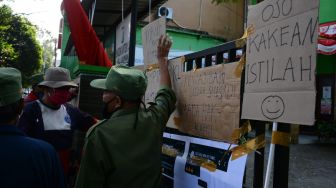 Puluhan Hasip Demo Tagih Duit Lelah Amankan PSBB Kota Malang
