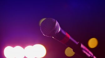 Terlalu Semangat Karaoke di Pesta Ulang Tahun, Pria China Ini Alami Kolaps Paru-paru