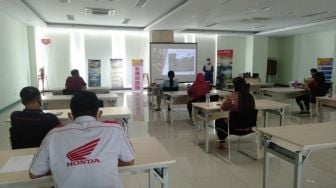 Dealer Honda Manado Gelar Safety Riding, Terapkan Physical Distancing