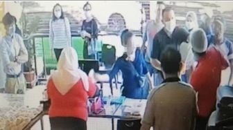 Diingatkan Pakai Masker, Pengunjung Restoran Ini Malah Tampar Staf Restoran