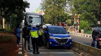 Surat Tilang Dibuang, PNS Melawan saat Ditindak Operasi Patuh Jaya