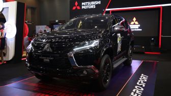 Mitsubishi Pajero Sport Rockford Fosgate Black Edition Dibawa ke Indonesia