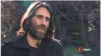 Berkat Menulis Novel, Behrouz Boochani Dapat Suaka dari Selandia Baru