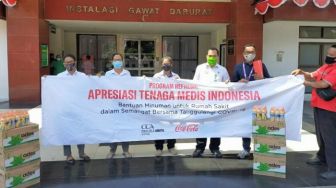 Coca-Cola Indonesia Ajak Masyarakat Berinovasi Lindungi Tim Medis