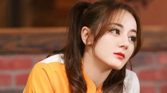 8 Fakta Menarik Dilraba Dilmurat, Artis Tercantik yang Cuci Bajunya Sendiri