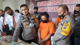 17 Tahun Sembunyi di Indonesia, Guru Predator Seksual Diringkus