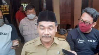 Bantah Ngamuk Siswa Titipannya Ditolak, Lurah Saidun: Cuma Sampaikan...