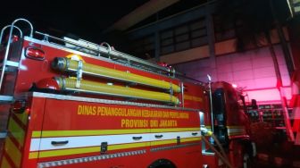 Pemadam Ungkap Banyak Puing Terbakar di Gedung Radiologi RS Polri