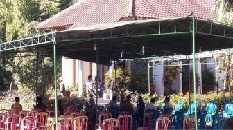 Sastrawan Ajip Rosidi Meninggal Dunia, Jenazah Dimakamkan di Magelang