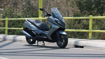 Kymco Downtown 250i, Bongsor Namun Bertenaga