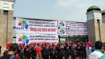 Buruh Ancam Mogok Nasional Jika Omnibus Law RUU Ciptaker Dilanjutkan DPR