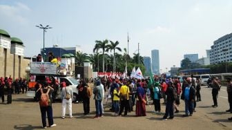 Digeruduk Buruh karena Diam-diam Rapat RUU Cipta Kerja, Begini Respons DPR