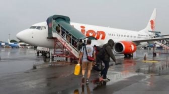 Cuaca Buruk, Pesawat Lion Air Gagal Mendarat di Bandara Ambon dan Kembali ke Makassar