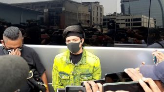 Viral Foto Atta Halilintar Tak Pakai Bandana, Warganet: Jadi Paham Sekarang