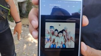 Unggah Video Sebelum Hilang, Joko Widodo Masih Tertawa di Pantai Goa Cemara