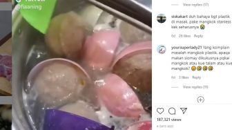 Viral Bakso Dimasak Langsung dengan Mangkoknya, Ini Kata Pakar Plastik!