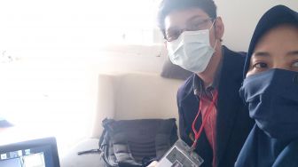 Mahasiswa KKN UNEJ Memperkenalkan Media Pemasaran Online pada UMKM