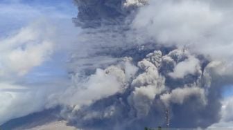 BPBD Karo: Warga Diminta Waspada Lahar Panas Erupsi Gunung Sinabung