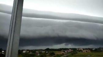 Trending 'Awan Tsunami' Muncul di Langit Kota Meulaboh, Warganet Khawatir