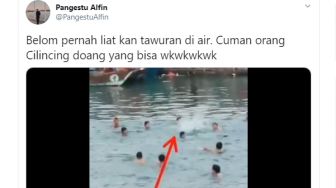 ABG Cilincing Saban Sore Tawuran di Laut, Warga: Mereka Lebih Galak