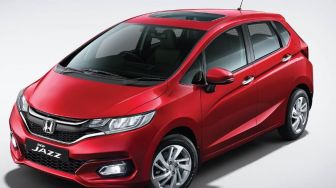 Belum Sepi Peminat, Segini Taksiran Harga Honda Jazz 2015 Bekas