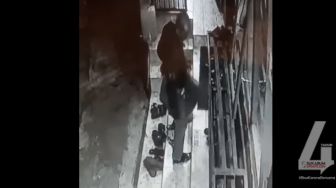 Maling di Masjid Beraksi di Kota Sukabumi