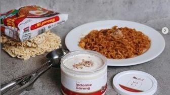 Heboh Es Krim Rasa Indomie Goreng, Lengkap Dengan Bawang Goreng