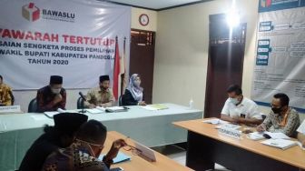 Gugatan Sengketa Pilkada Ditolak Bawaslu, Vokalis Jamrud Tempuh Jalur Hukum