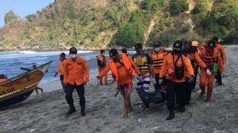 Pemancing yang Tersapu Ombak Pantai Wediombo Ditemukan Meninggal Dunia