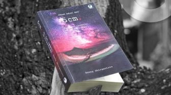 Angkat Keindahan Indonesia, Sekuel Novel 5 cm Terbit di Hari Kemerdekaan