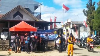 Lebih Dari 10 Ribu Pendaki Mendaftar Dalam HUT RI di Gunung Bawakaraeng