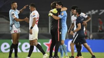 Sevilla Maju ke Final Liga Europa, Kiper Yassine Bono Banjir Pujian