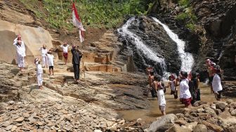 Peringatan HUT Kemerdekaan RI di Curug Tarung