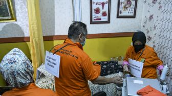 Suasana Rekonstruksi Praktik Aborsi Ilegal di Raden Saleh Cikini